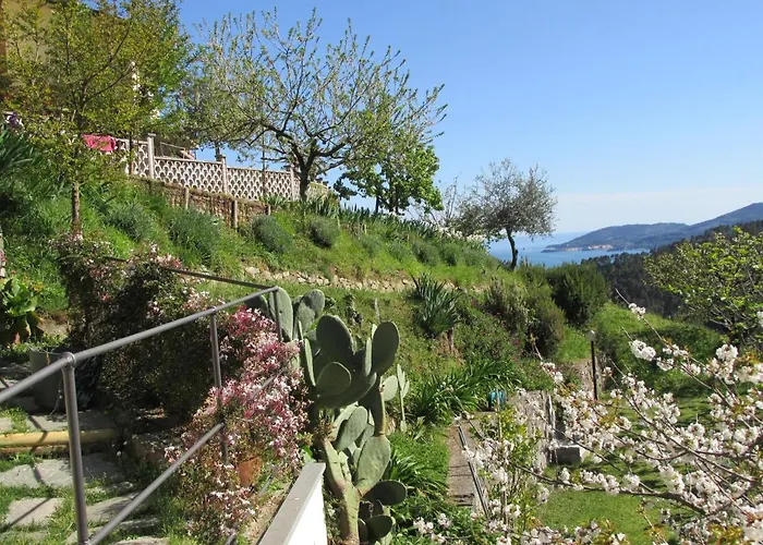 5 Terre - La Giuditta - Bed & Breakfast *